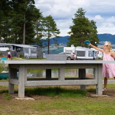 斯维斯特兰达露营地