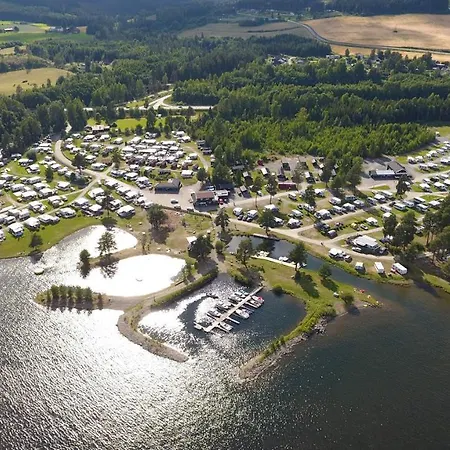 Camping Sveastranda 4*