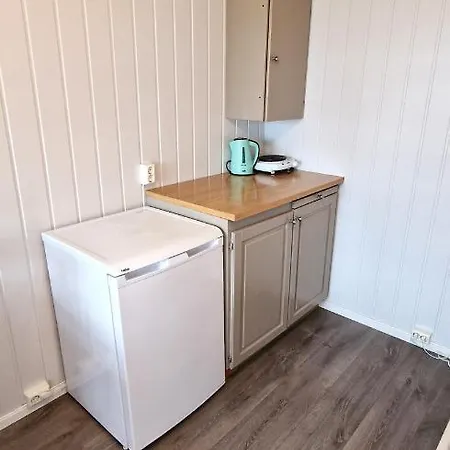 Sveastranda مكان تخييم 4*
