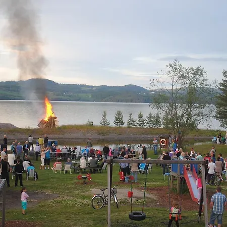 مكان تخييم Sveastranda Gjøvik