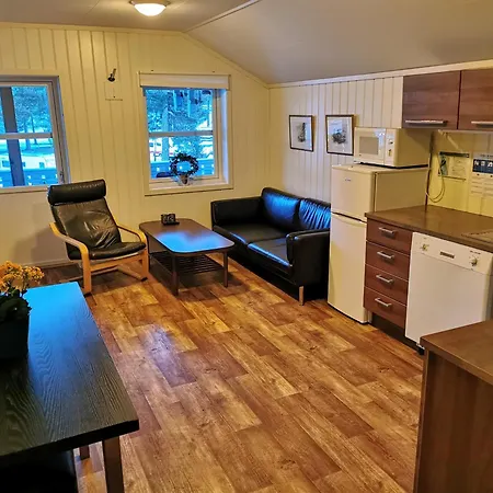 营地 斯维斯特兰达露营地 Gullor