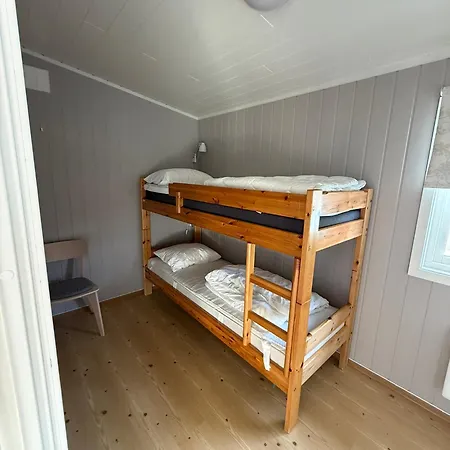 斯维斯特兰达露营地 4*