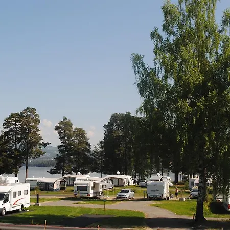 مكان تخييم Sveastranda 4*