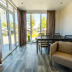 Sveastranda 4*